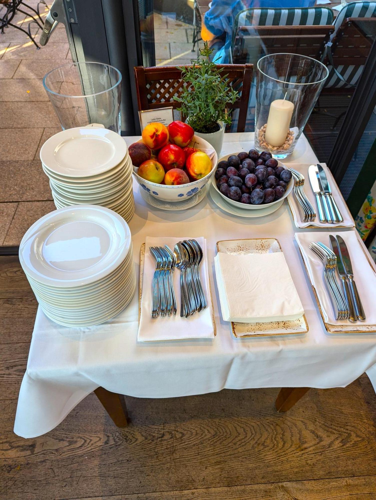 Bauer Hotel Und Restaurant Фельдкирхен Экстерьер фото