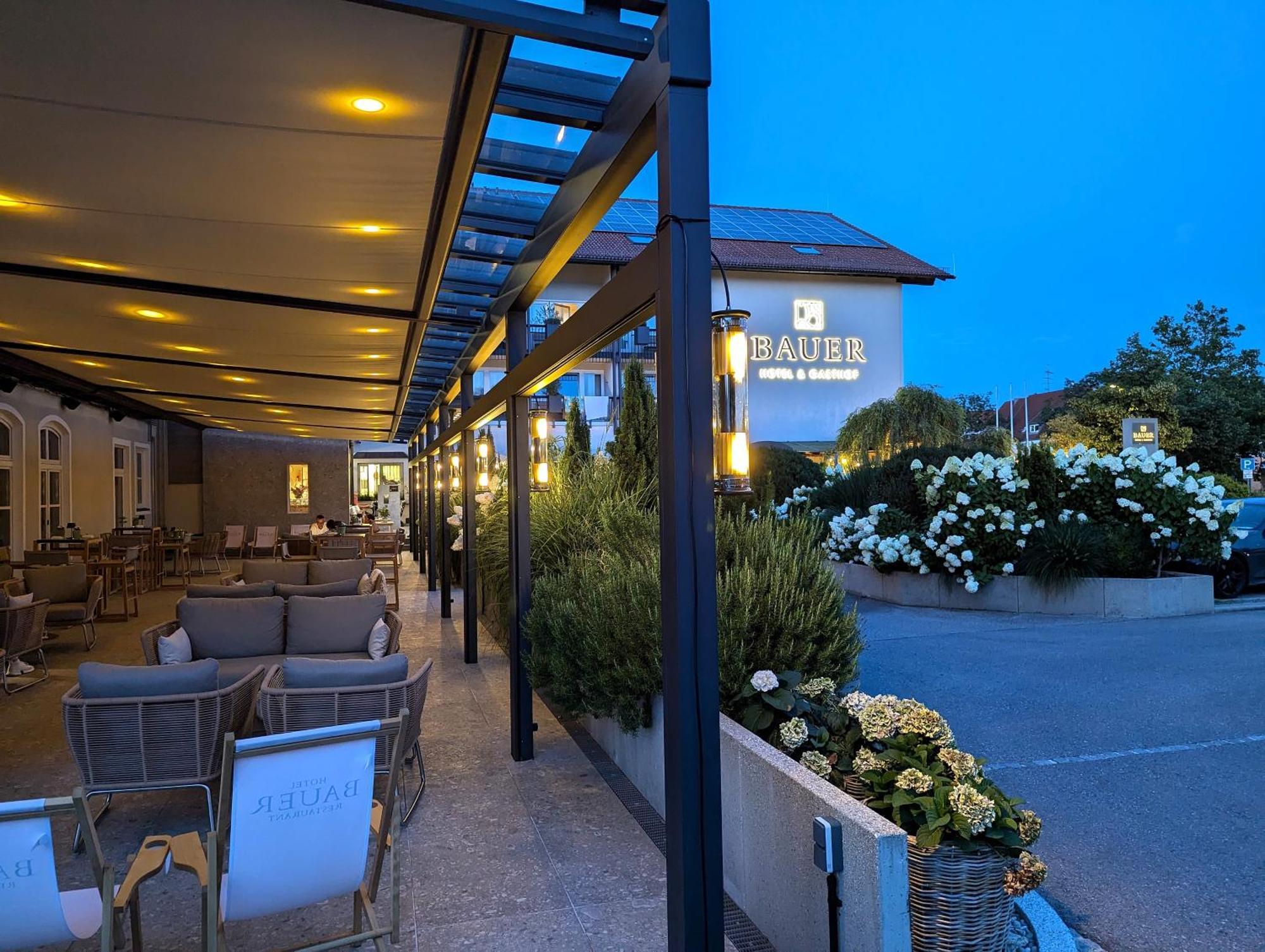 Bauer Hotel Und Restaurant Фельдкирхен Экстерьер фото