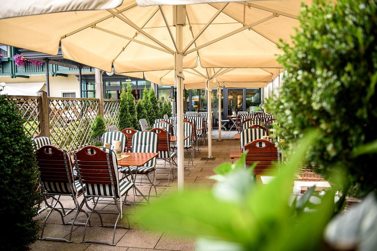 Bauer Hotel Und Restaurant Фельдкирхен Экстерьер фото