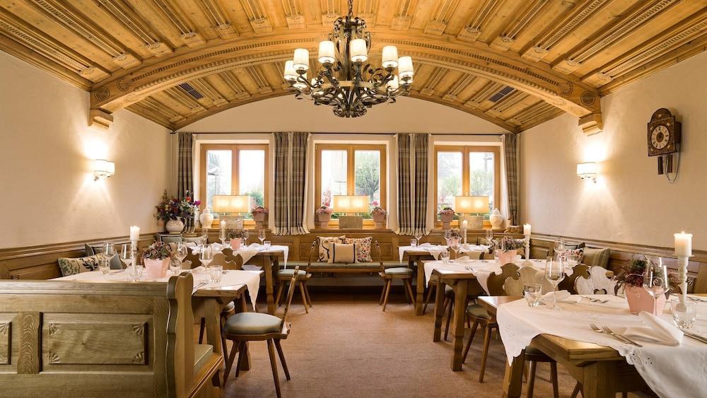 Bauer Hotel Und Restaurant Фельдкирхен Экстерьер фото